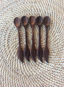 Hand Carved Leaf Spoon, Sono Wood (Indian Rosewood)